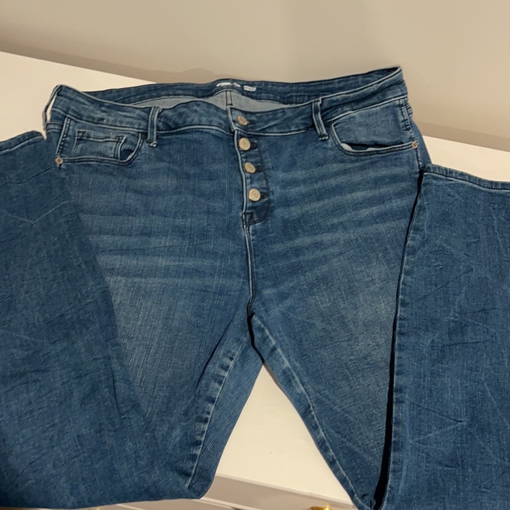Old Navy Rockstar Super Skinny